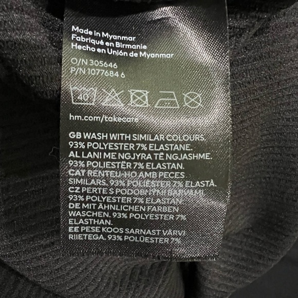 NWT black Divided H&M little black dress. Size M - Picture 6 of 7